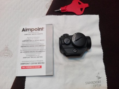 Hola a todos..

Un compañero de batidas,me pide que le anuncie este Aimpoint para su venta.
Es un H1 de 10