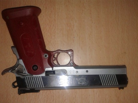 Hola,

Puse este post aquí por error... Ya está vendida. Gracias.

Vendo esta magnífica pistola SPS en 00