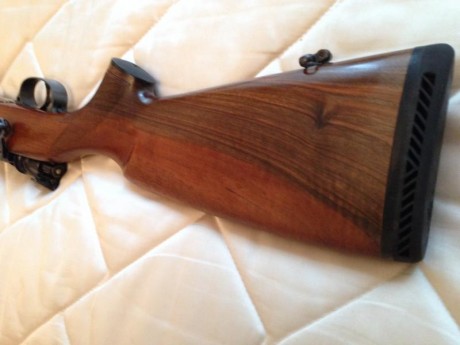 Vendo este rifle marca Brno caja larga,"Stutzen" en calibre 9,3X62, modelo 98 con la famosa 02