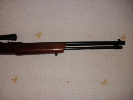 Cambio escopeta SARASQUETA paralela, cal. 12, expulsores automáticos, impecable + carabina WINCHESTER 02