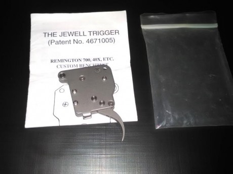 Jewell BR Nuevo a estrenar. Hace mas de un año que està en un cajon Y he decidido venderlo
Apto para r700 01