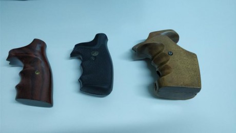 Revolver Smith & Wesson modelo 686 de  4 pulgadas  de calibre 357 magnum (y 38 especial para competición 50