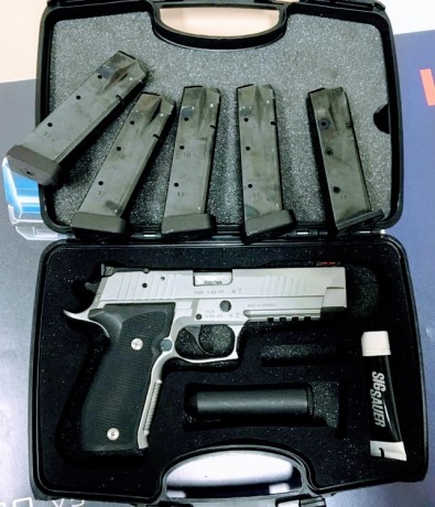 Se vende Sig Sauer X Five All Round, con maletín y equipo de IPSC completo.
Funda Ghost, cinturón y porta 02