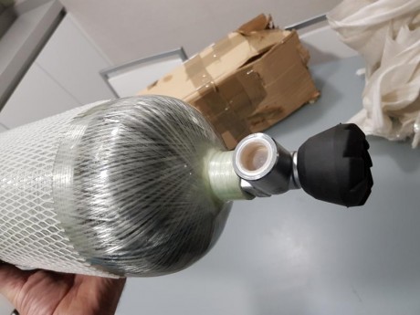 Botella carbono 7l 300b Nueva no se ha llegado ha estrenar. 
Botella recién adquirida no se ha cargado 00