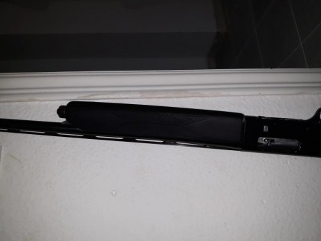 Hola pongo ala venta fantástica repetidora beretta 300 en muy buen estado restaurada en color negro mate 01