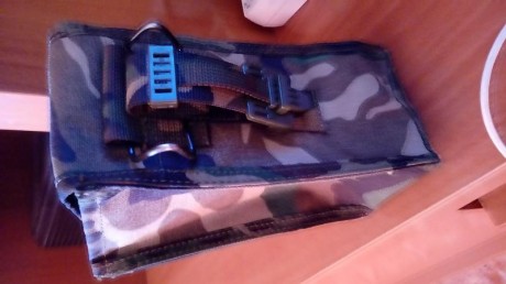 Vendo cartuchera de fusil HK G-36E reglamentaria del Ejército Español. Fabricada por ALTUS. Estado NUEVO 01