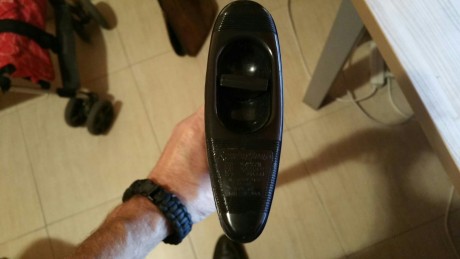 Cambio carabina Remington, del 22 L.R.Este arma es muy ligera de peso, parte de ella es de plástico.Se 00