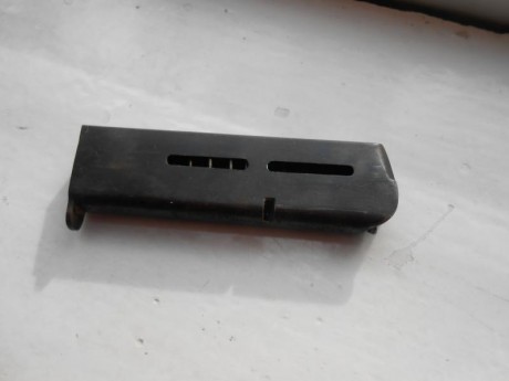 Felices Fiestas:vendo cargador para llama modelo seis del 9 corto , es como el de llama dos pero un poco 01