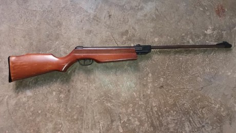 Vendo carabina gamo calibre 4,5 modelo expo2000, tiene oxido externo pero nada que no se pueda limpiar. 00