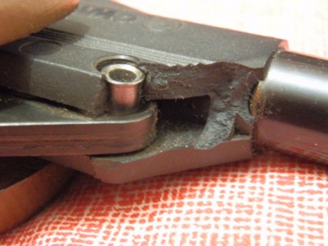 Hola compañeros, a ver si alguno me puede ayudar. Tengo que desmontar el cañon a una gamo shadow 640 y 30