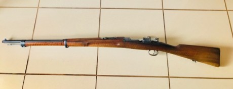 Calibre: 6,5 x 55
Mauser Sueco M-96 
Año de fabricación: 1899
Está en buen estado, pavón y culata de madera 02