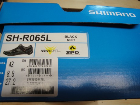 En venta unos zapatos ciclismo Shimano.
Son del nº 43
No ha salido nunca de casa, como nuevos.

el preci9o 00