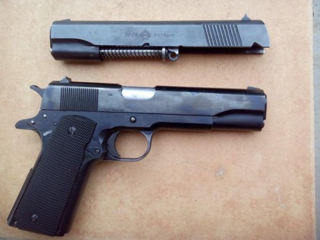 Hola, vendo Norinco 1911 calibre 45 ACP . + kit del 9mm. Pb.
2 cargadores del 45 y 1 del 9
Maletín .
Precio: 00