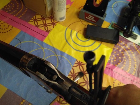 Tengo este rifle en calibre 45colt, un Hege-Uberti falling block 1885 High Wall, Una pieza jodidamente 22