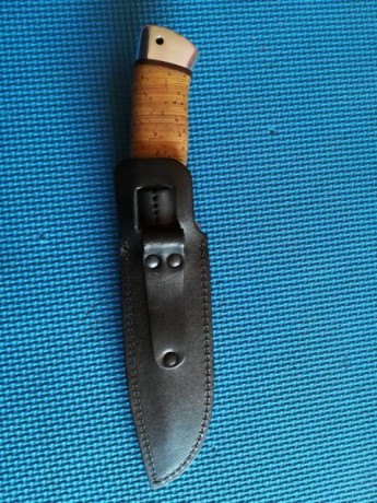 Vendo cuchillo ruso de la marca A&R Zlatoust. Usado y en buen estado.
Características :
-Modelo: Valdai
- 10