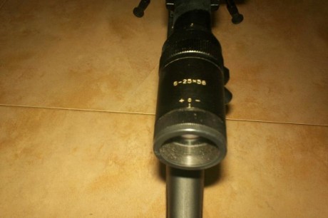 Pongo de nuevo a la venta un visor millett gold buck 6-25x56 con reticula mildot,tubo de 30mm,tapas flip 10
