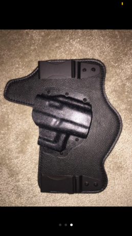 Vendo funda interior en kydex y cuero A ESTRENAR.
Es válido para varios modelos de glock (se pueden comprobar 00