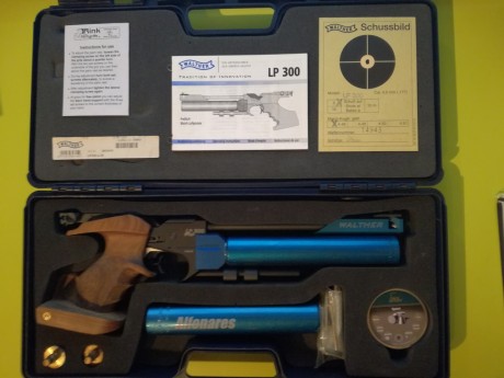Hola a todos.
Pongo a la venta mi Walther LP300 con dos bombonas, caducadas, manual y herramientas.
La 02