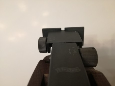 Hola a todos.
Pongo a la venta mi Walther LP300 con dos bombonas, caducadas, manual y herramientas.
La 11