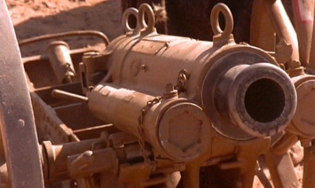 Compañeros,

En vista de las ganas de algunos (Elcafe, Wilcow, Vrakk, etc) por adivinar armas de películas 130