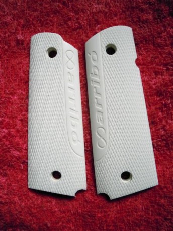 Tengo varias pistolas y revólveres de CO2 y de fogueo a los cuales les quiero poner cachas de madera. 110