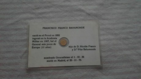 Se vende tarjeta Francisco Franco conmemorativo años 70, contiene moneda en miniatura.pvp 25 euros.652167719. 00