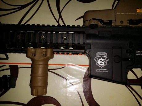 vendo mi m4 de g&g con algunos extras como el motor de altas revoluciones goma del hop-up magpul cañon 00