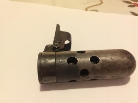 Hola a todos, anuncio la venta de una Bocacha para salvas Carl Gustav M96.
25€+gastos.
Por favor, contactadbal 00