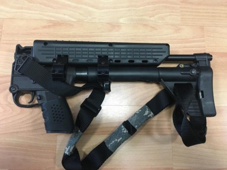 Por no usarla pongo en venta mi carabina Kel-Tec sub2000, generación 1. En muy buen estado.

Viene con:
-Cargador 01