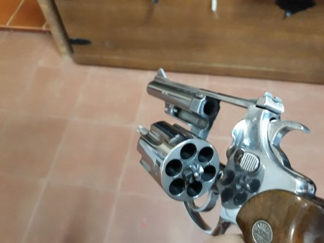 Hola compañeros
Un amiguete vende un Astra NC6 en inox y como esta reñido con las nuevas tecnologías le 02