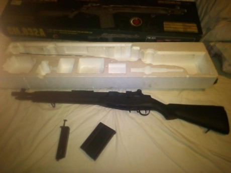 :papa: Buenas! 

Vendo por falta de uso, un M14 SOCOM de Cyma, de color negro y en muy buen estado, con 01
