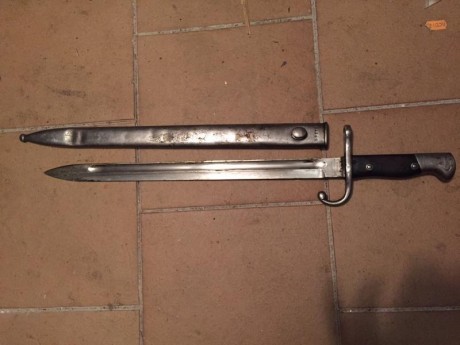 en venta en madrid:
Bayoneta argentina modelo 1909  75e
Bayoneta tipo mauser, desconocida 70e 00