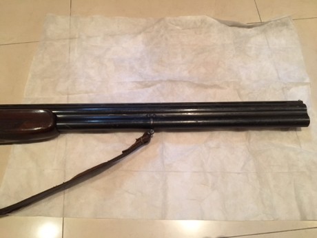 Hola,vendo escopeta paralela marca J Z cal 12 expulsora y de regalo una superpuesta marca sarrasqueta 20