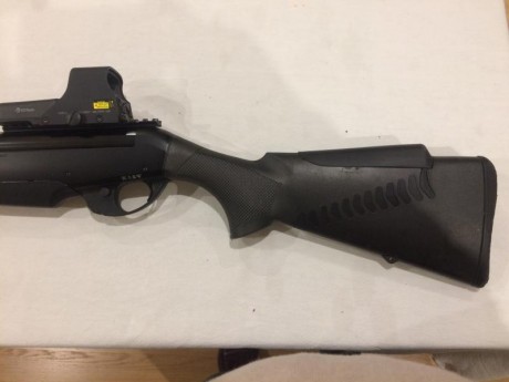 Se vende rifle Benelli Argo confortech sintético, calibre 3006, con alza de batida, carril picantiny con 02