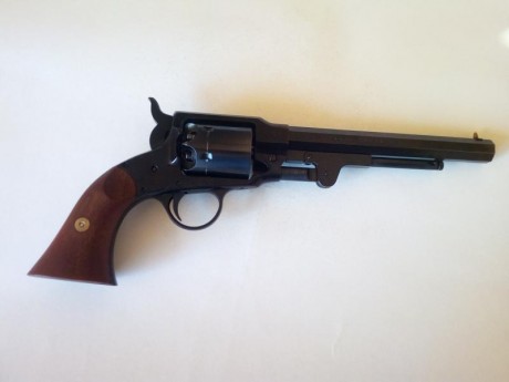 VENDIDO. Vendo revolver de avancarga Rogers Spencer de Euroarms. Punto de mira en cola de milano (ajustable 02