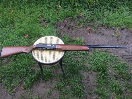 BREDA Aries 2 Se vende escopeta Breda Aries 2 en buen estado con muy poco uso. La vendo por no utilizarla, 02