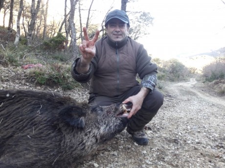 Copio las norma de años anteriores,

LOS ALMUERZOS DE CAZA MENOR NO CUENTAN Y LOS ABATES SIN FOTO TAMPOCO

Voy 50