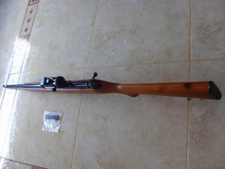 Vendo carabina Onena mod.401 calibre 9mm Luger/Parabellum en muy buen estado de conservación, estría excelente. 170