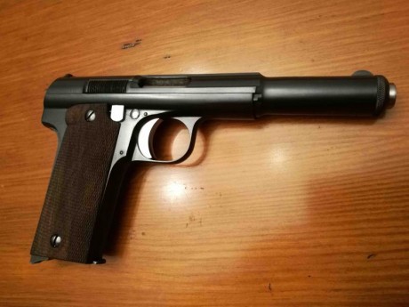 Hola a todos,

Algunos ya sabéis de mi afición por restaurar armas con años encima usando, en la medida 11