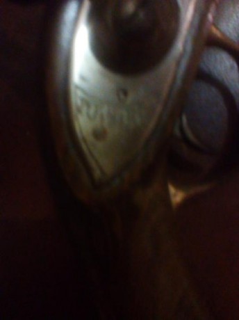 Hola tengo 5 pistolas, en una pone sTower y en otra 1771 y tres mas. Me gustaria saber el valor y si hay 31