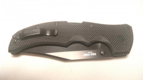 Vendo una magnífica y contundente navaja Cold Steel Recon 1 Clip Point nueva a estrenar.

 :clint: 01