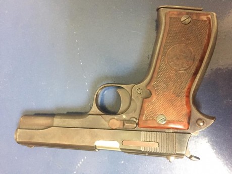 HOLA A TODOS, VENDO ESTE CLASICO DEL 9 CORTO.
Pistola Star, modelo super S, calibre 9 mm/c, muy bien cuidada, 02