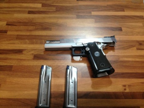 Vendo pistola SPS plus de 9mm
850€
Zona Toledo-Madrid 
Para más información privados 11