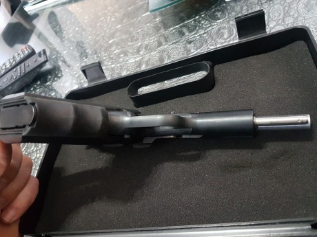 Vendo norinco NP29 con 3 cargadores y equipo de muelles,muy pocos tiros y aún le quedan 9 meses de garantía.
Esta 02