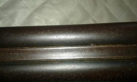 Vendo (o cambio por semiautomática) escopeta paralela antigua, de perrillos exteriores, muy bonita y funcionando, 10