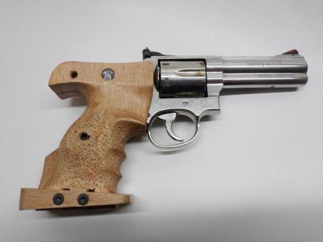  VENDO Revolver Smith & Wesson modelo 686 de 4 pulgadas de calibre 357 magnum 

Revolver Smith & 02