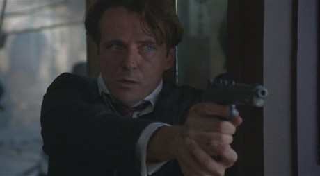 Compañeros,

En vista de las ganas de algunos (Elcafe, Wilcow, Vrakk, etc) por adivinar armas de películas 170