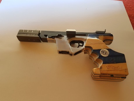 Pues eso se vende walter gps expert calibre 32 muy bien cuidada con cacha laminada2 cargadores precio 00