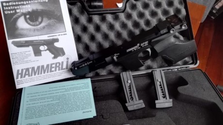 Se vende pistola HAMMERLI modelo SP20 RRS del calibre 32  y  carro del 22lr. Cola disparador recta , tambien 01