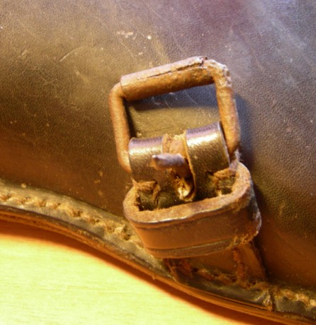 Escribo para preguntar si alguien me puede asesorar para restaurar una funda de >Luger 1915 fabricada 50